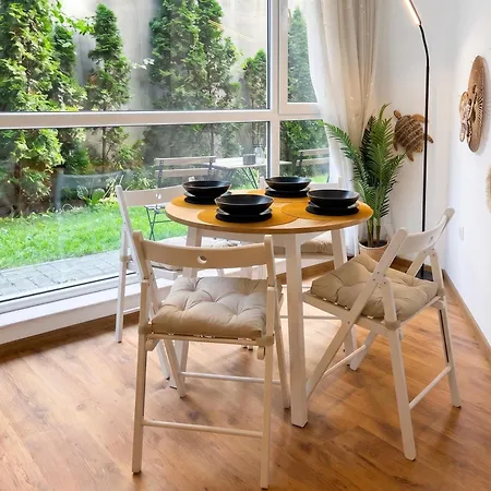Summer Breeze Ground-floor I Patio & Parking *